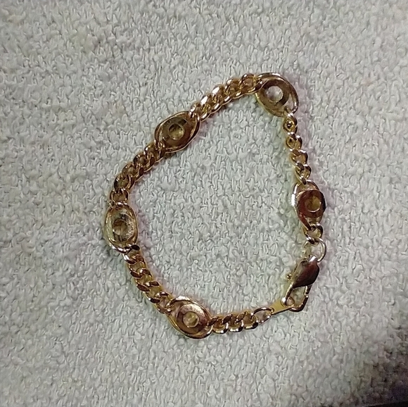 Goldtone chain link bracelet - Picture 1 of 2